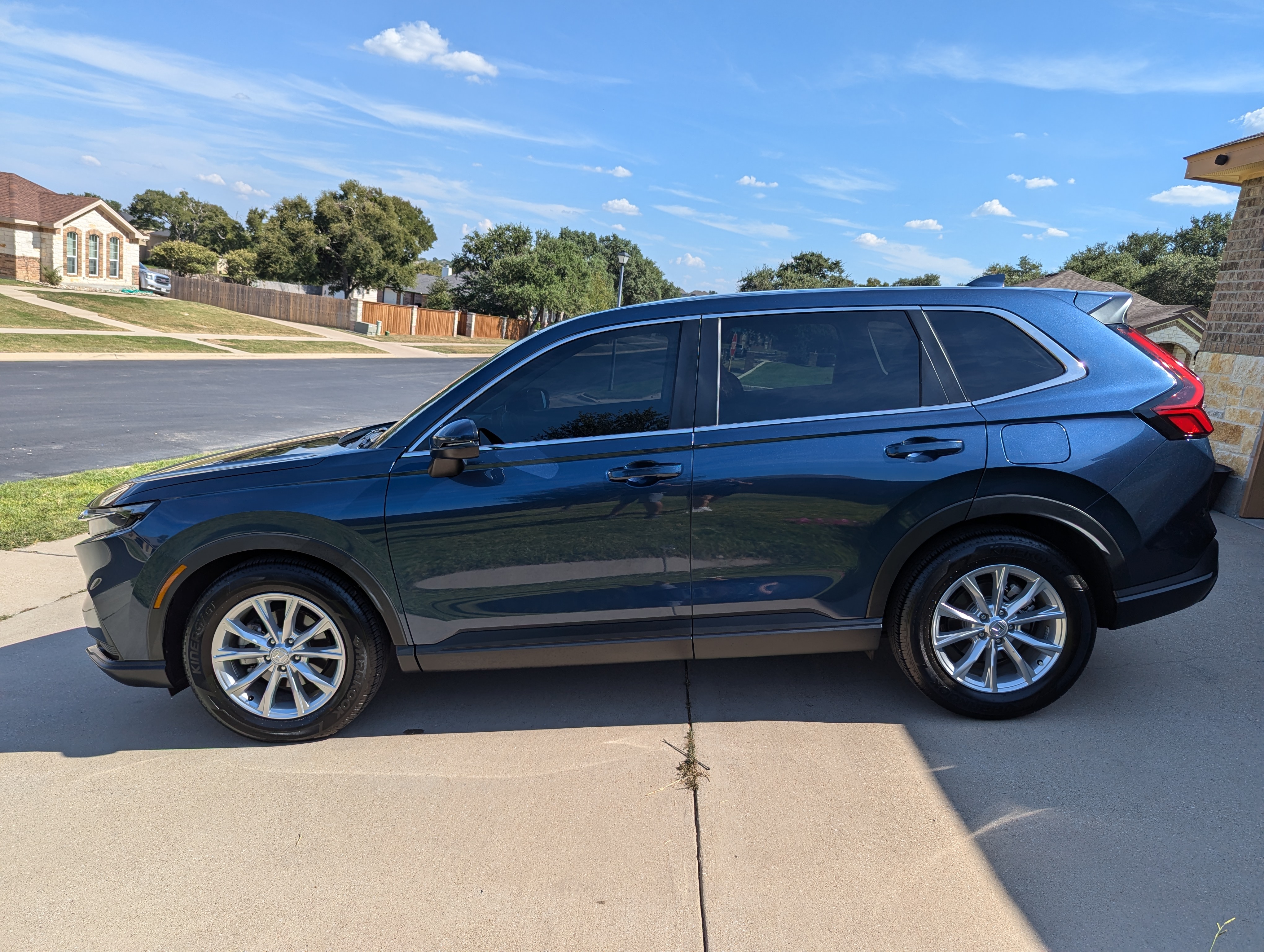 2024 Honda CRV with Chroma Essential window tint in Killeen, TX